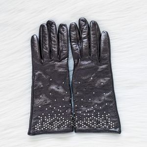 Judith Leiber Metallic Silver Leather Crystal Embellished Cashmere Lined Gloves